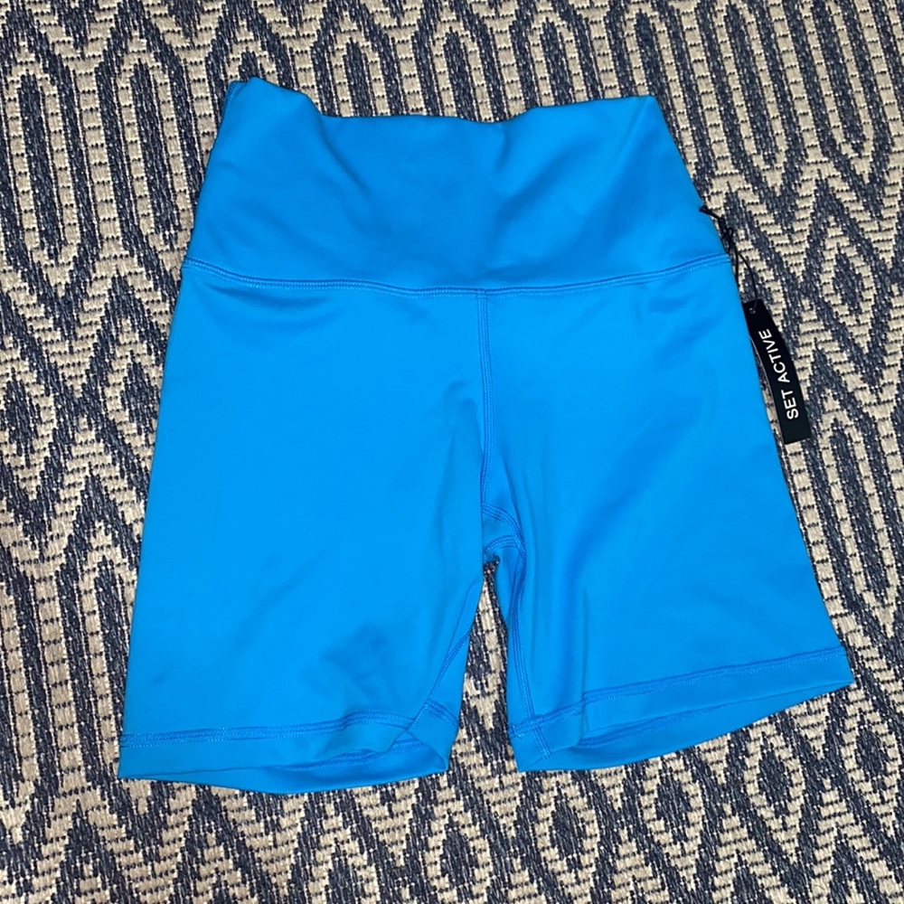 NWT Set Active shorts